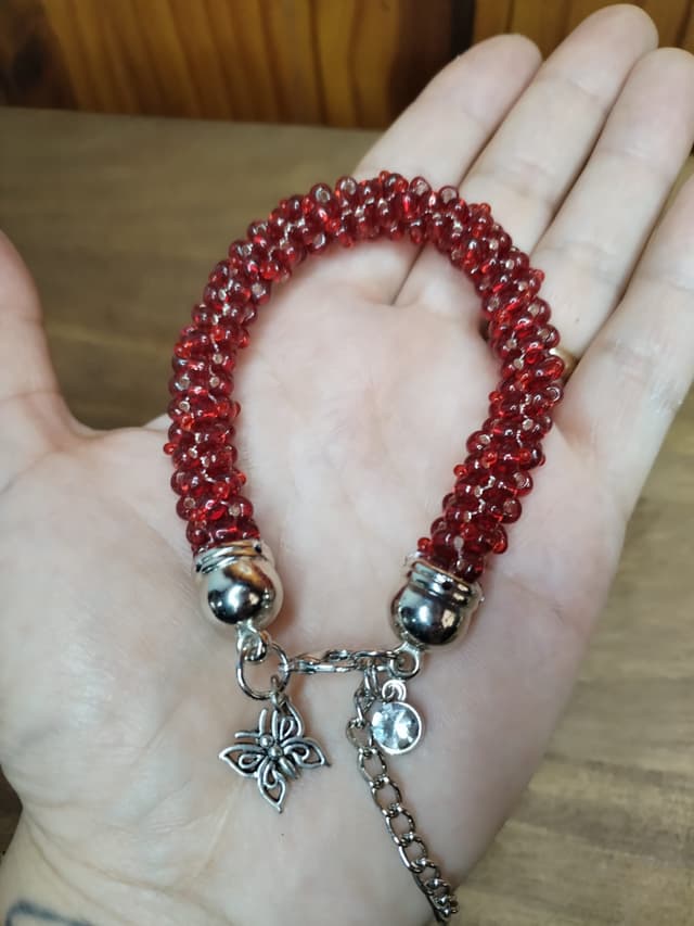 thumbnail of Pulseras