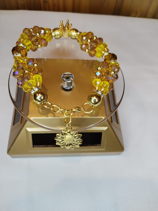 thumbnail of Pulsera 4 hilos en cristales para Oxum